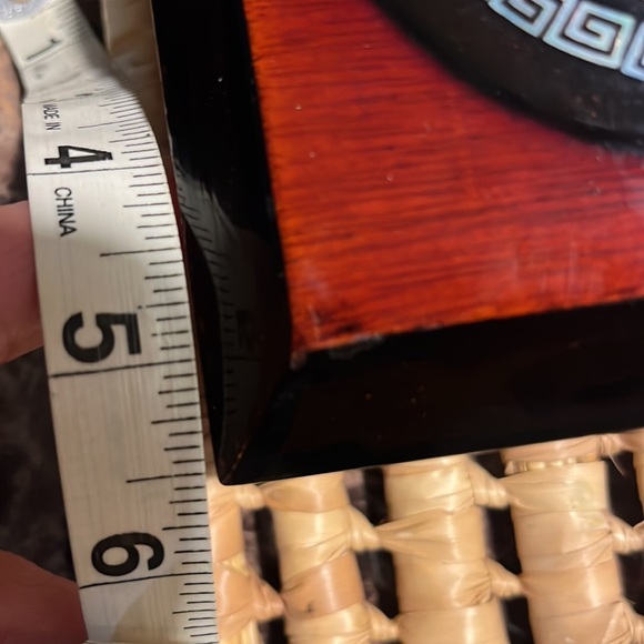 Vintage Lacquer 2 Piece Mother of Pearl Inlaid Box - Picture 7 of 8